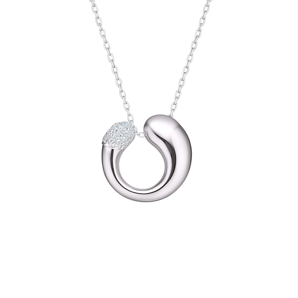 Sølvvedhæng med zirkonia og kæde