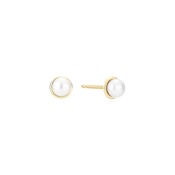Stud earrings with spherical freshwater pearls in yellow metal, 4-4.5 mm, 8 karat.