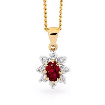 Classic ruby pendant with 8 diamonds, 9,5 x 10,8 mm