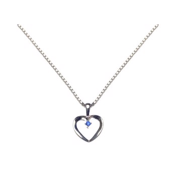 Guld & Sølv design 14 kt white gold necklace, Hearts with surface, 12 x 16 mm