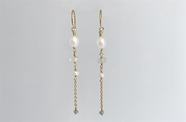 Gold earrings, pearl - Horizon