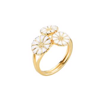 Lund 3 flower Marguerite 2x7,5 mm and 1x9 mm fingerring in silver plated w/white enamel