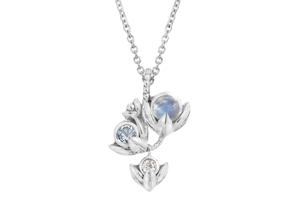 Silver necklace - Water Lily