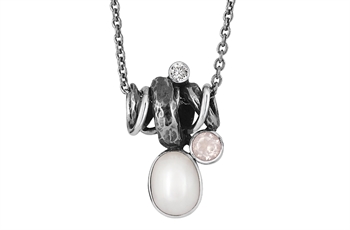 Necklace - Glamorous Pearl