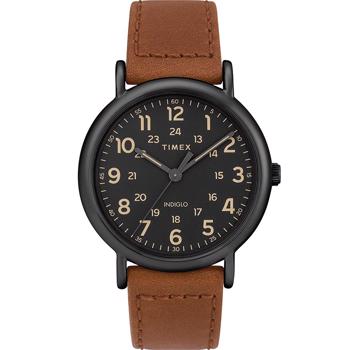 Model TW2T30500 Timex Weekender Quartz men's watch