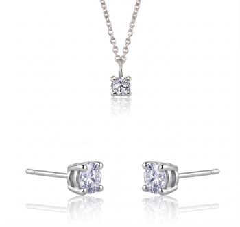 Nuran    set, with a total of 0,54 ct diamonds Wesselton SI