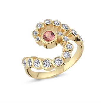 Nuran Ring , with a total of 0,65 ct diamonds Wesselton SI