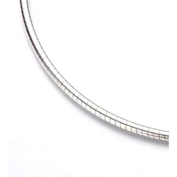 14 carat white gold flat Omega necklaces from Danish BNH in 3,0 mm wide and 4 lengths with box clasp