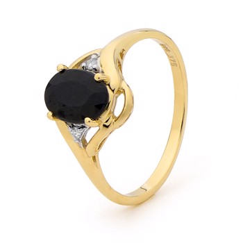 Ring with safire, from Bee