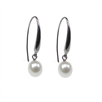 Black rhodium-plated earrings with white freshwater pearls, approx. 11x9 mm, from San - Links of Joy.