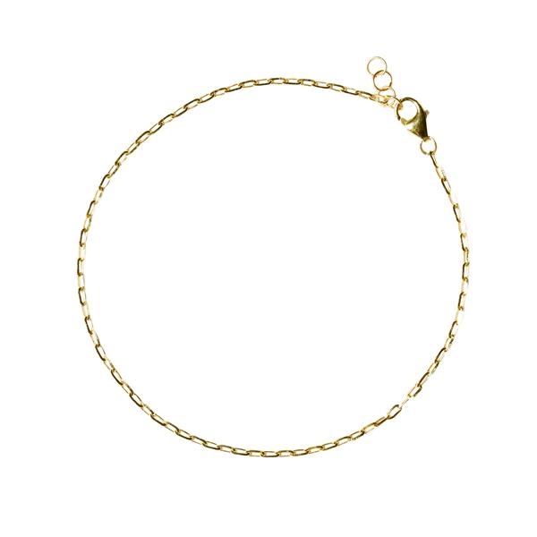 Fine chain bracelet with elongated links, lobster clasp, and two adjustment rings on white background.