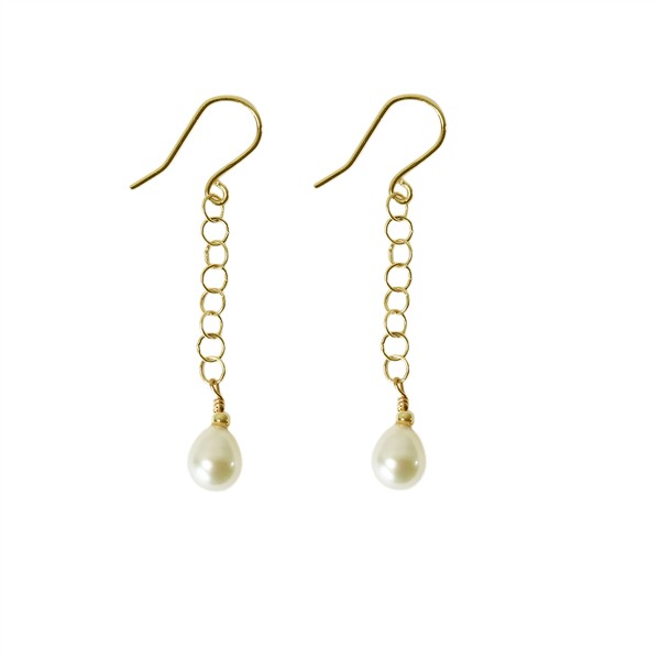 Gold chain earrings with teardrop pearls and French hooks, elegant and refined design.
