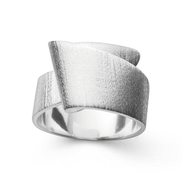925,- Ring mat/børstet from Bastian Inverun