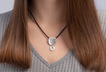 925/- Vedhæng børstet mat/blank hvid topas 0,72ct from Bastian Inverun