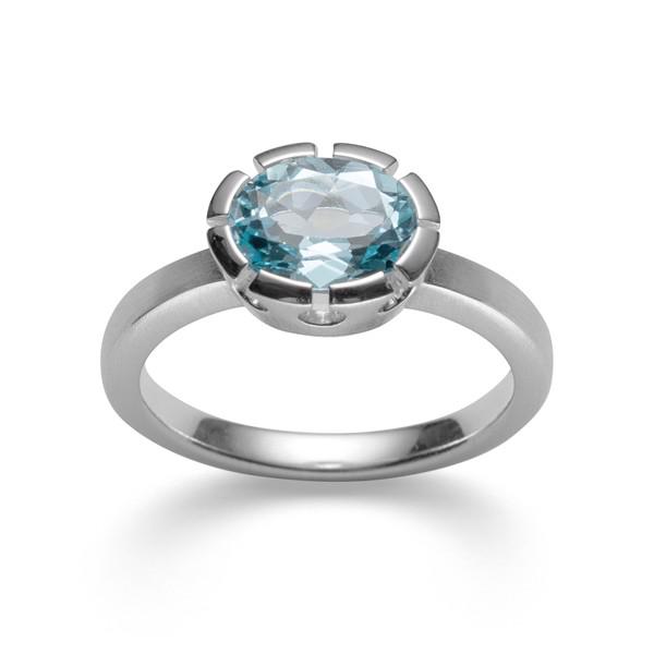 925/- Ring, rho. blank, blå topas 1.96ct from Bastian Inverun