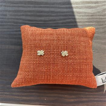 Ørestik 8 karat firkløver zirkonia from L&G