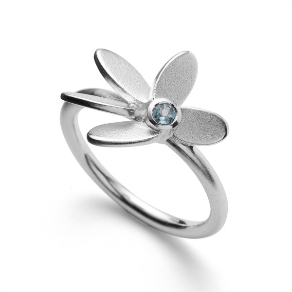 925/- Ring, rho. mat, blå topas 0,09ct from Bastian Inverun
