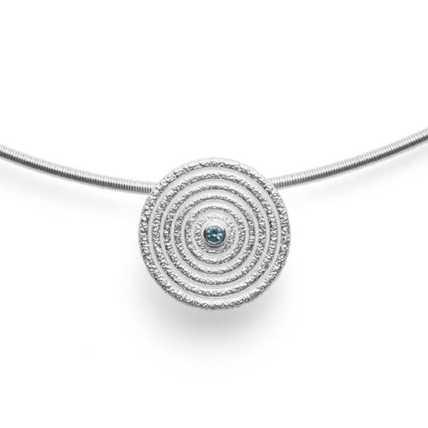 925,- Vedhæng, rho. mat/børstet, blå topas 0,03ct from Bastian Inverun