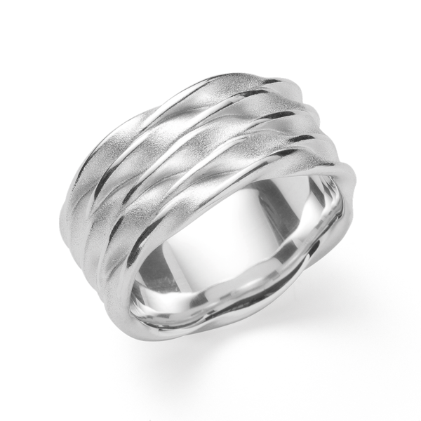 925,- ring, rho. specielt tekstureret from Bastian Inverun