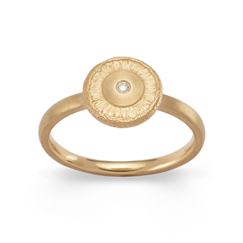 750/- Ring mat/tekstureret,  0,02ct from Bastian Inverun