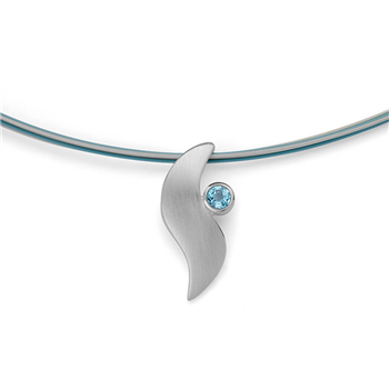 925/- vedhæng, satin mat, blå topas 0,14ct from Bastian Inverun