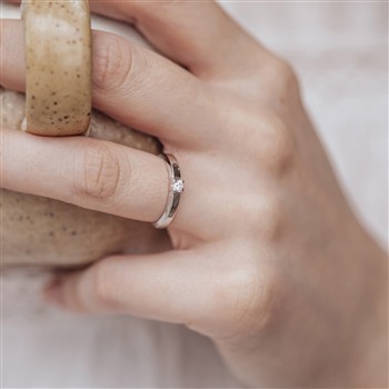 14KT HV.D.RING BRILL.1X0,07CT WPI from Aagaard