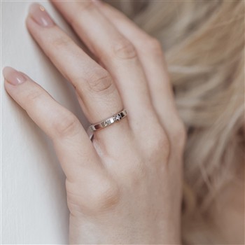 14KT HV.D.RING BRILL.1X0,03CT WPI from Aagaard