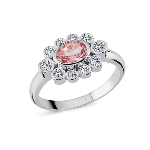 Nuran Ring , with a total of 0,56 ct diamonds Wesselton SI