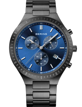 Blue dial, three sub-dials, date at 4 o'clock, metallic bracelet, Bering logo on dial.