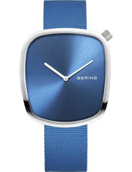 Silver bezel, blue dial with "BERING", blue strap. Pebble-shaped 40mm men's wristwatch.